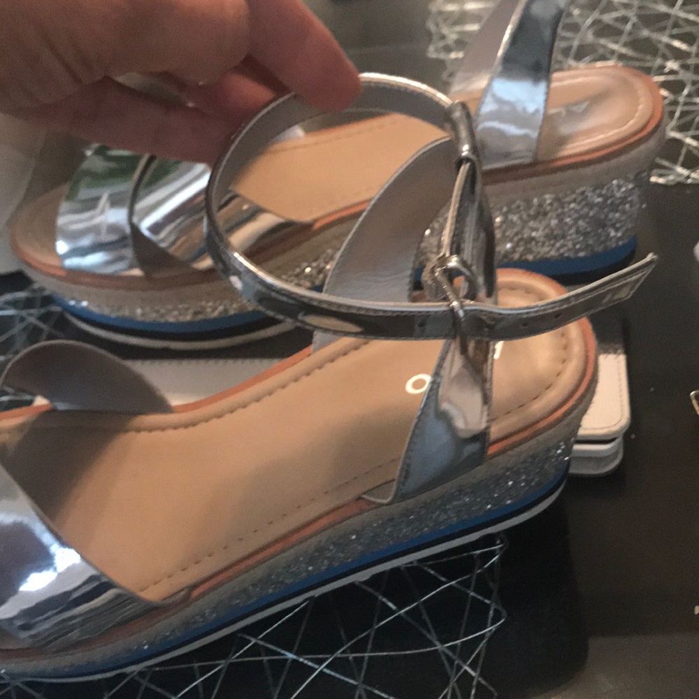 Platform sandals - Picture 5 of 5